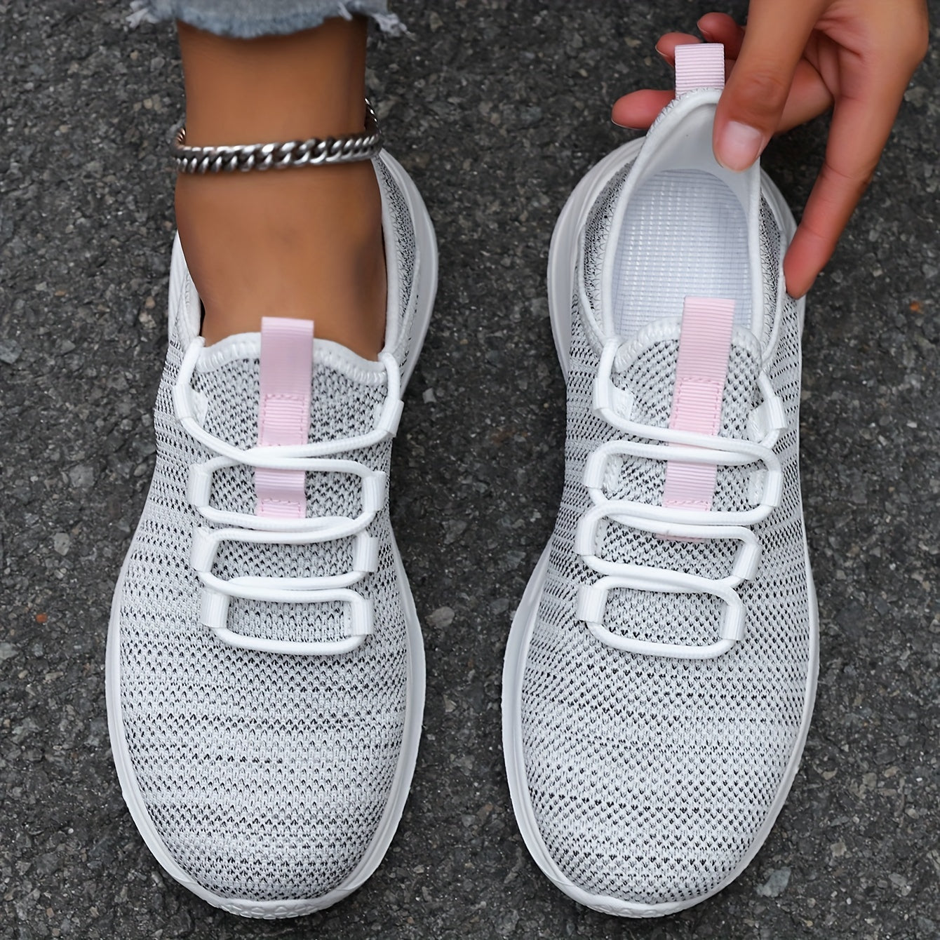 MT46606 Unisex Lightweight Trainers