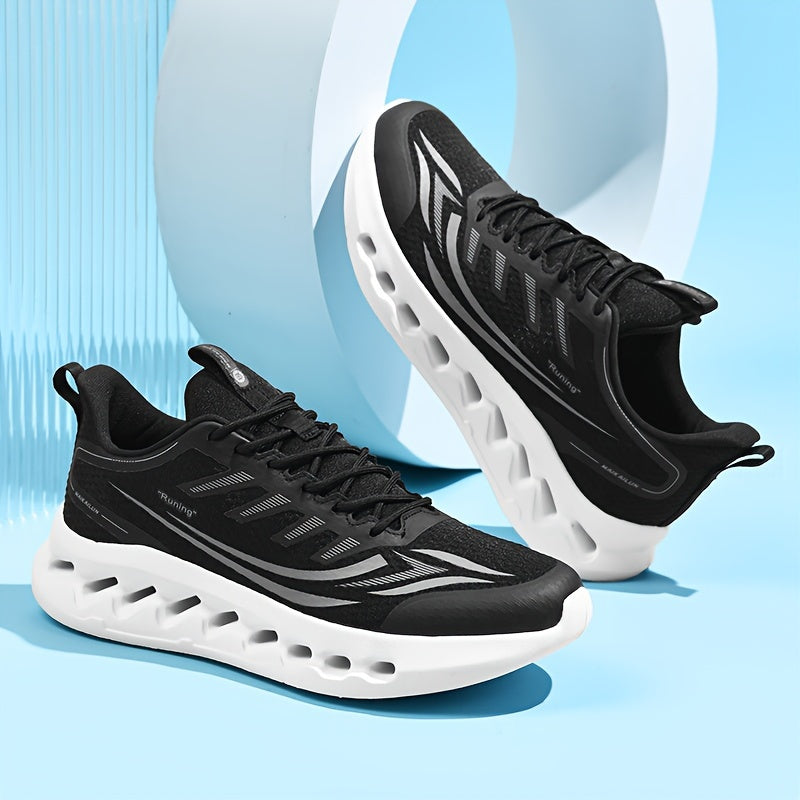 QF179931 Low-Top Street Running Trainers