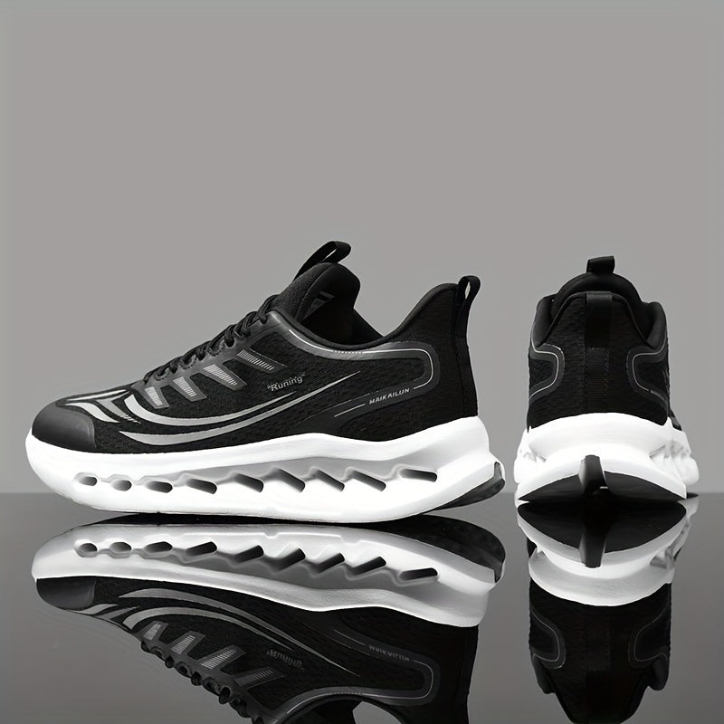 QF179931 Low-Top Street Running Trainers