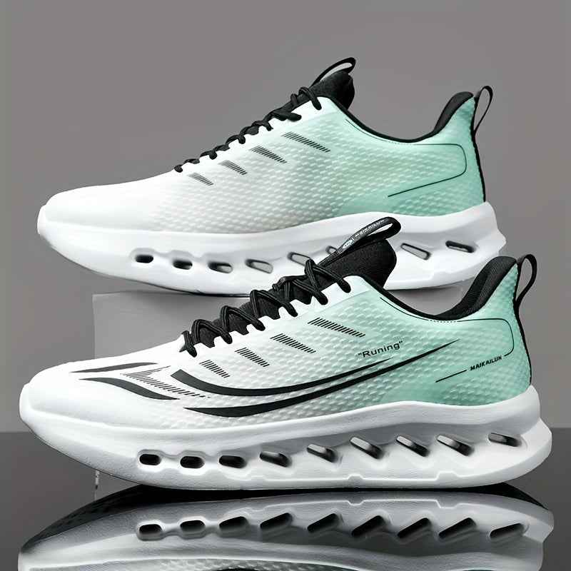 QF179931 Low-Top Street Running Trainers