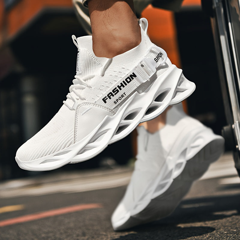 HM347733 Unisex Stability Trainers